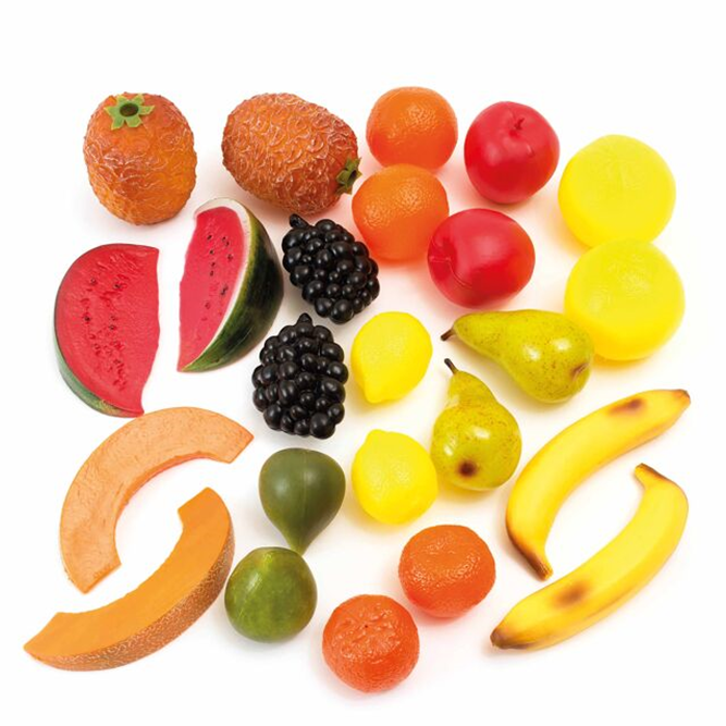 Set de 24 fruits en plastique